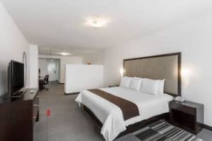 hoteles desconectar solo lima Costa Del Sol by Wyndham - Lima Airport