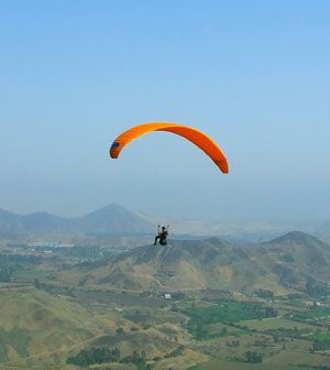 Parapente en Lima Pachacamac